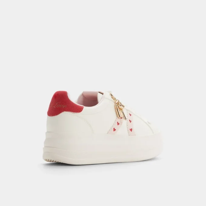 Adores Sneaker, Platform