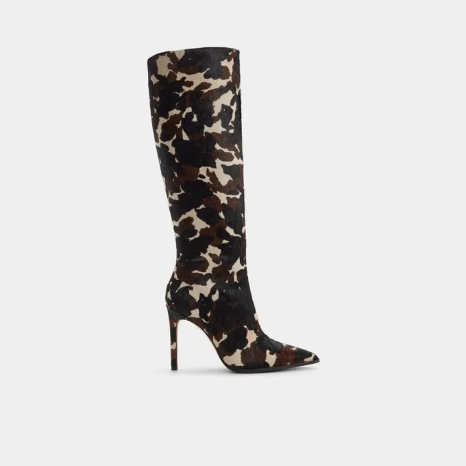 Bottes à talons aiguilles montant jusqu&rsquo;aux genoux Alabrenda