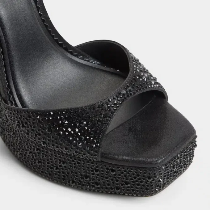 Matelina Sandales à talons et lanières, semelle compensée