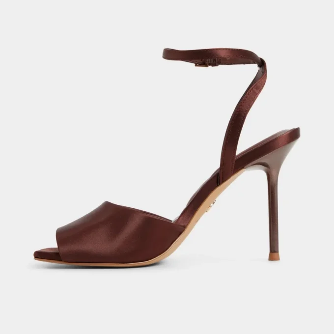 Sandales à talons et lanières Kaiasien, talon aiguille