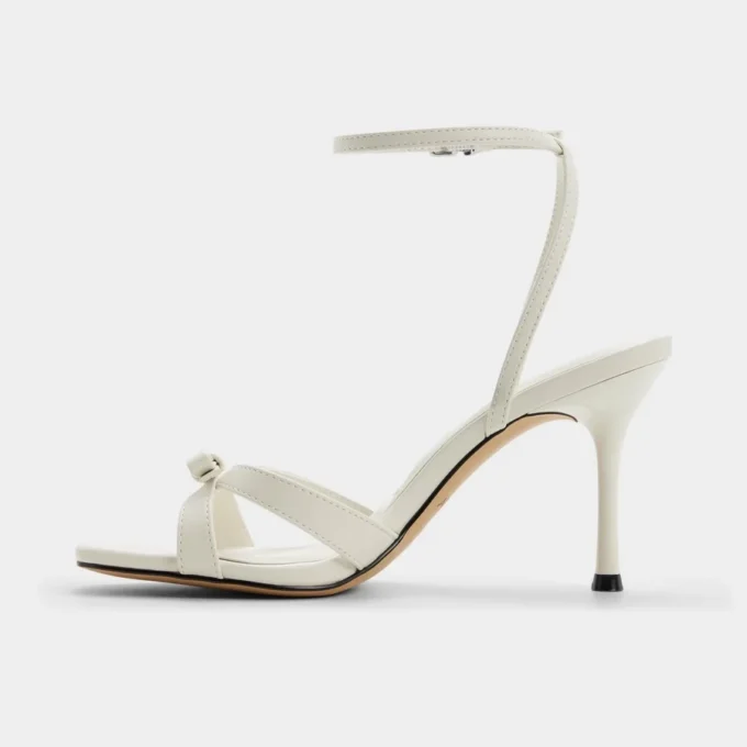 Sandales à talons et lanières Leesia, talon aiguille