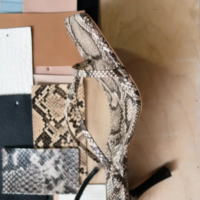Sandales à talons Riva à bride arrière, talon aiguille