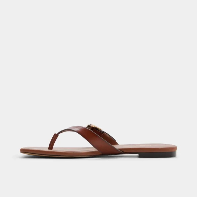 Tongs Leonnia