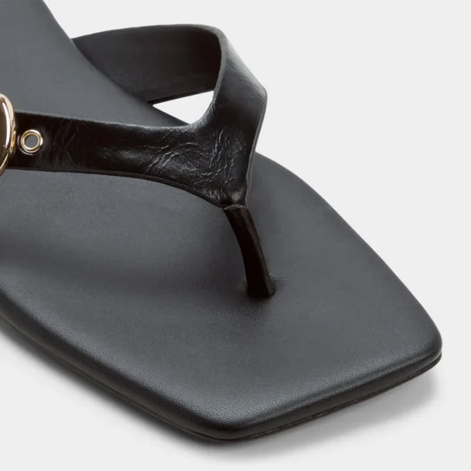 Tongs Leonnia