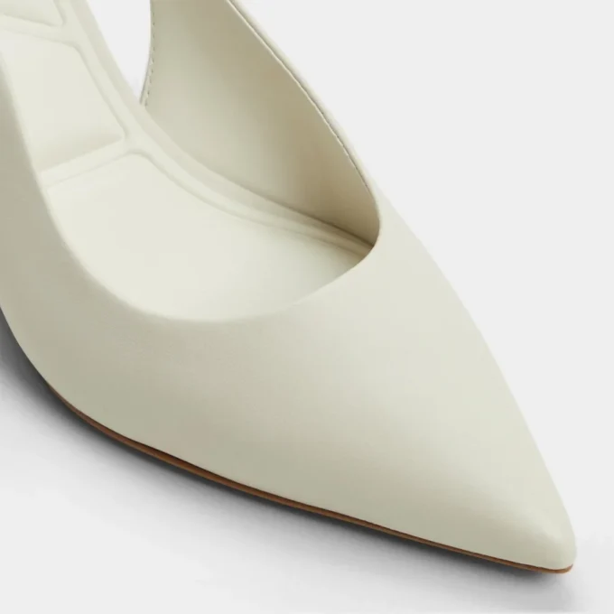 Uliana Slingback à talon carré, Talon carré